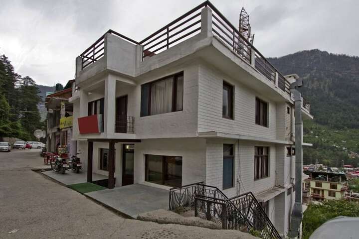 GOROOMGO CHARAN RESIDENCY MANALI
