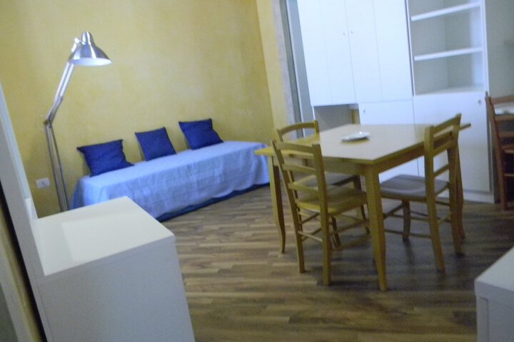 Room 16 of 23