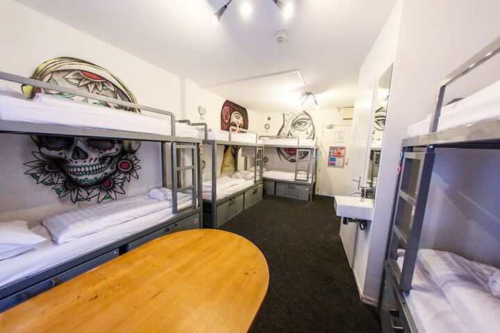 Room 21 of 91