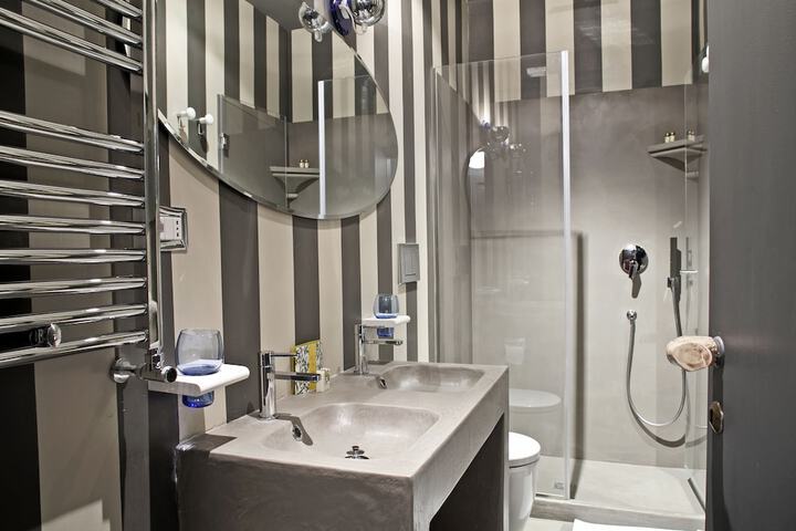 Bath Interior