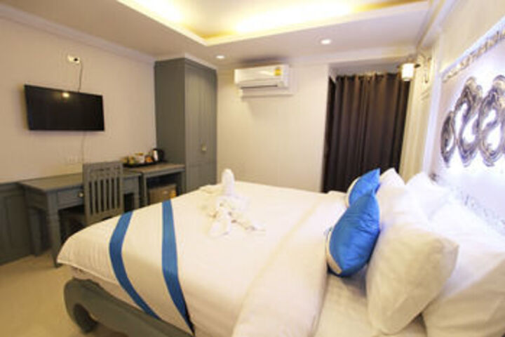Room 72 of 145