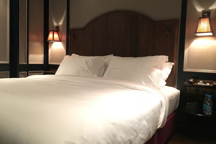 Room 18 of 69