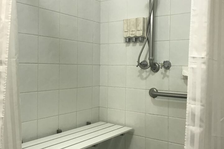 Room 26 of 31