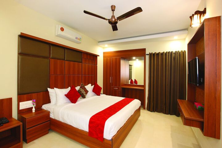 Room 16 of 31