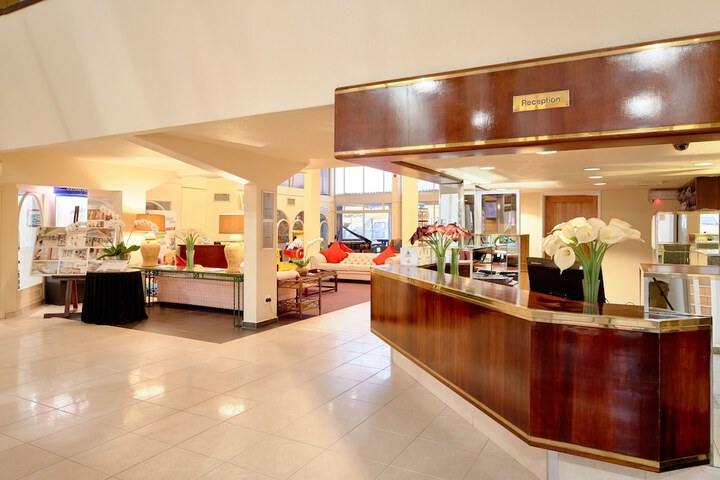 Hotel Interior 2 of 191