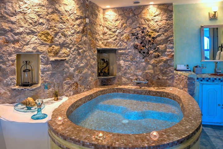 Hot Tub 35 of 68