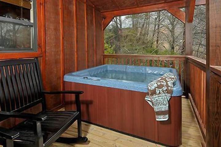 Hot Tub 49 of 62