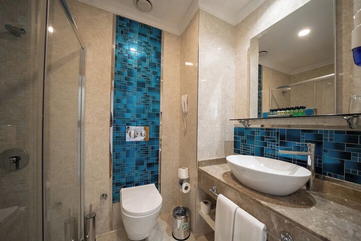 Clean Restrooms