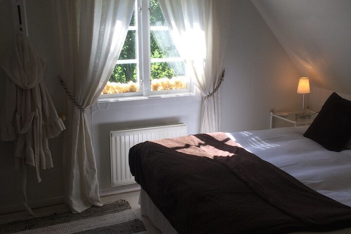 Room 6 of 30