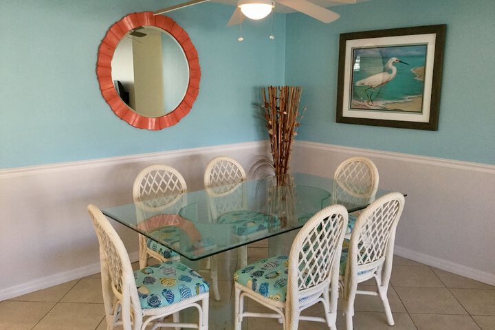 Room 12 of 61