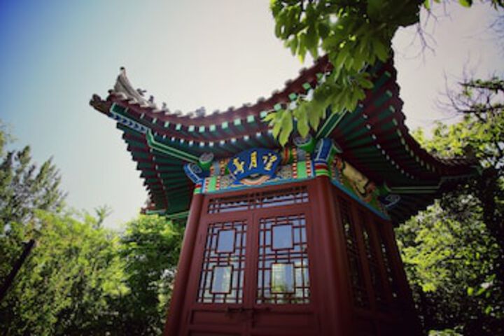 ZUOYOUKE QINLING WEST BRIGADE HOTEL