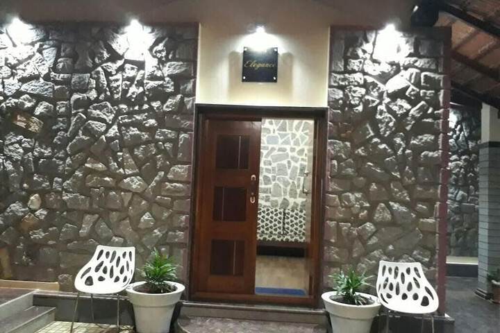 Elegance Homestay