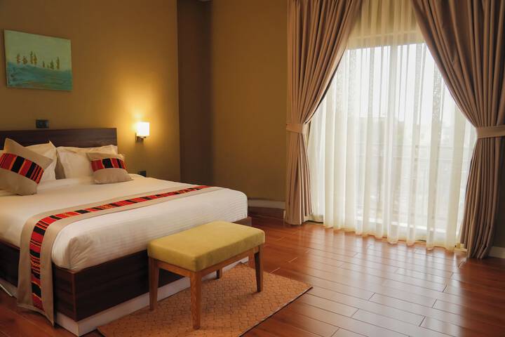 Room 26 of 63