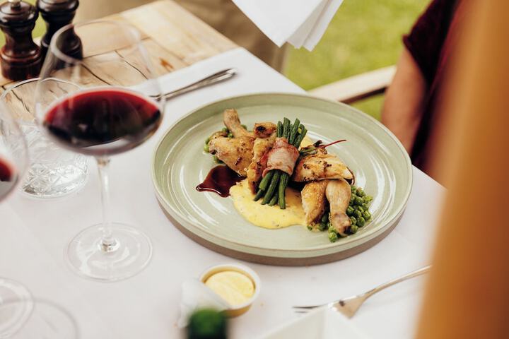 Dining Photos