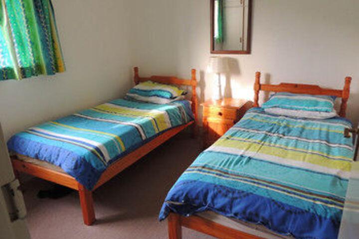 Room 3 of 9