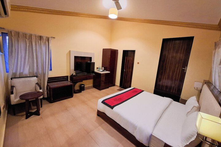 Room 42 of 111