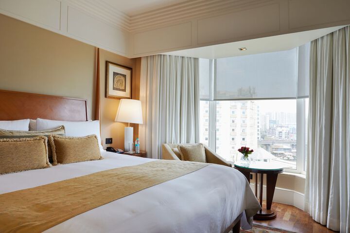 Room 44 of 87