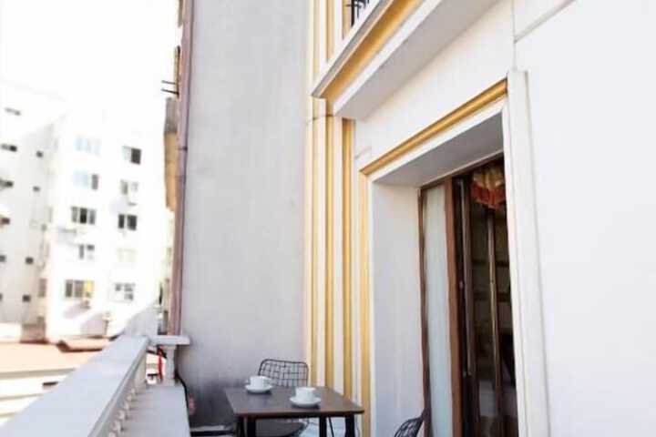 Terrace/Patio 17 of 27