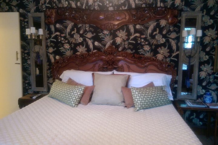 Room 21 of 48