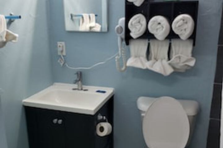 Bathroom amenities