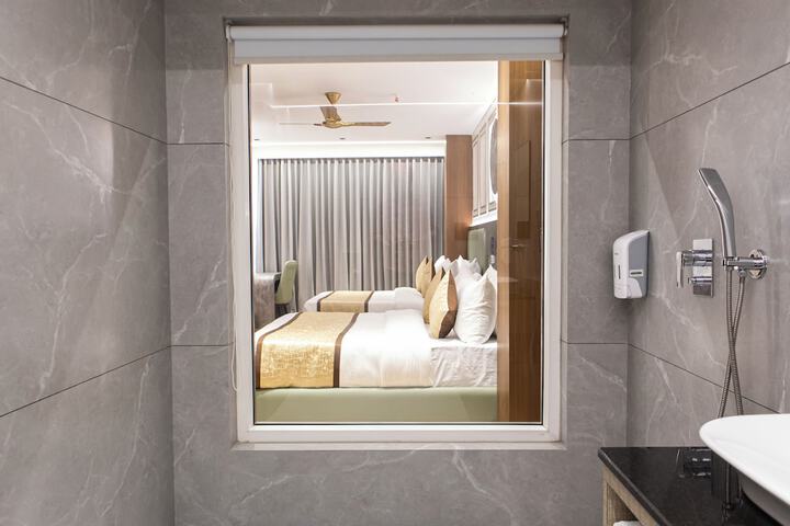 Room 201 of 221