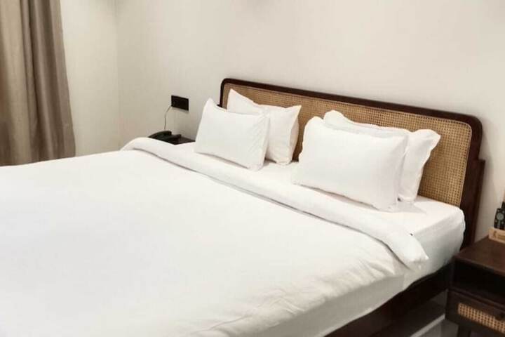 Room 18 of 72
