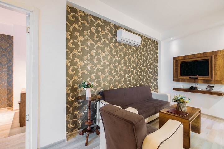 Room 41 of 64