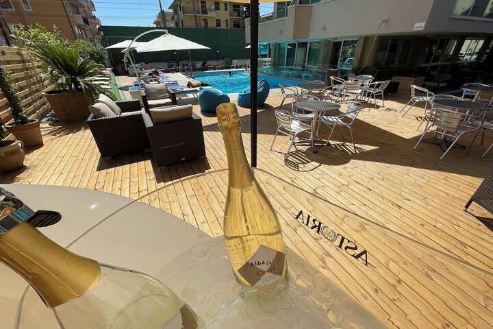 Hotel 19 of 22