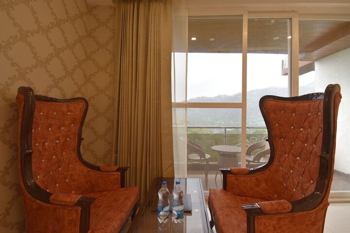 Room 54 of 111