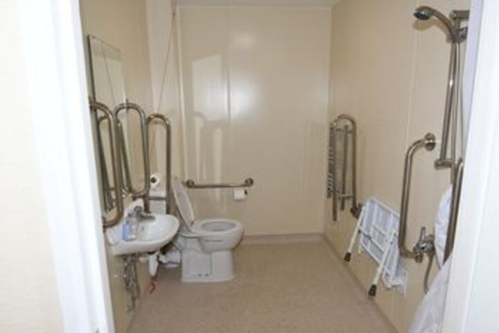Room 2 of 31