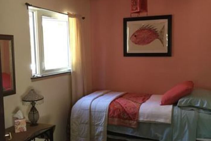 Room 10 of 21