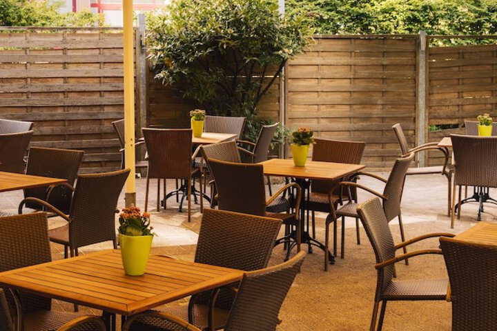 Terrace/Patio 36 of 37