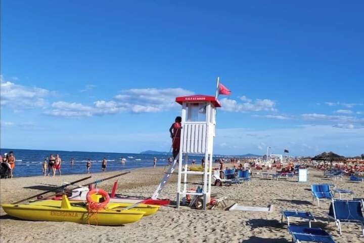 Beach 100 of 119