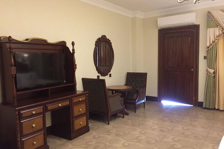 Room 22 of 54