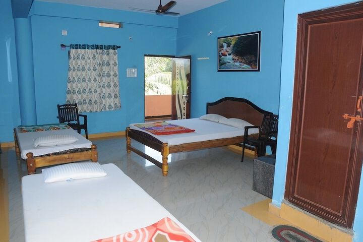 Room 7 of 24