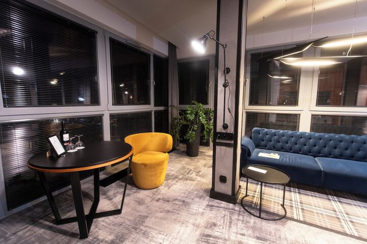 Room 54 of 110