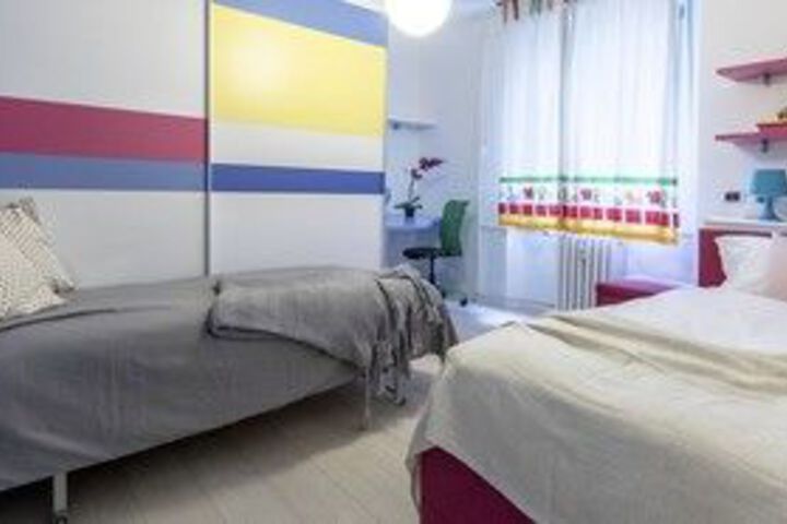 Room 8 of 23