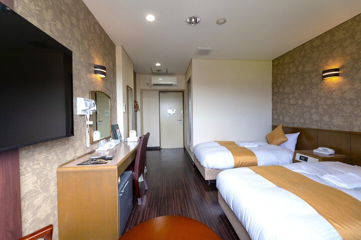 Room 21 of 62