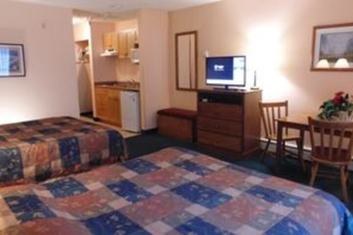 Room 32 of 54