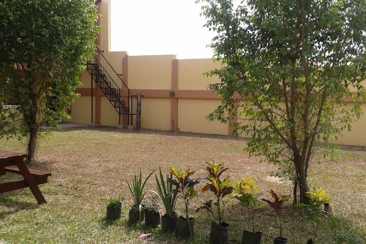 Hotel Exterior 58 of 69