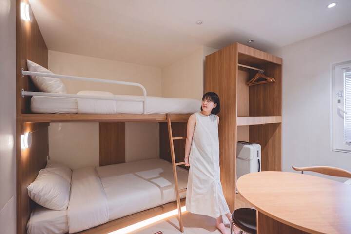 Room 59 of 117
