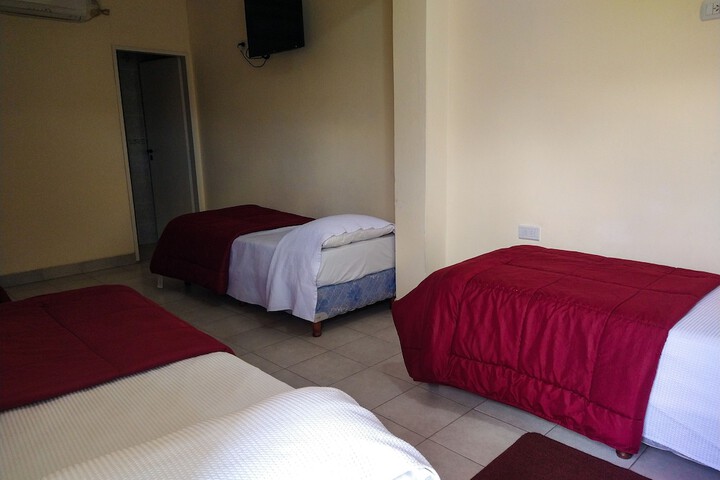 Room 19 of 77