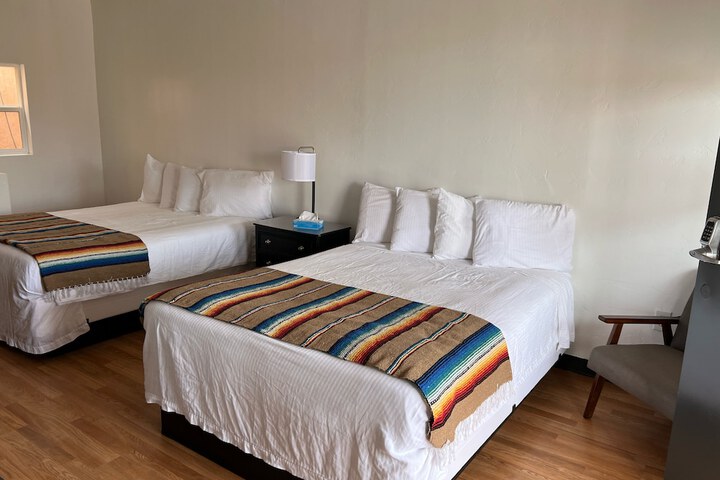 Room 12 of 81