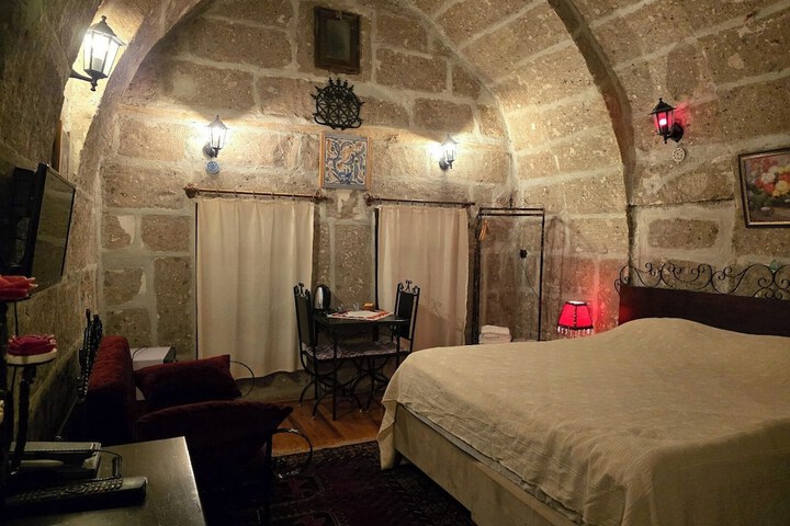 Room 168 of 578