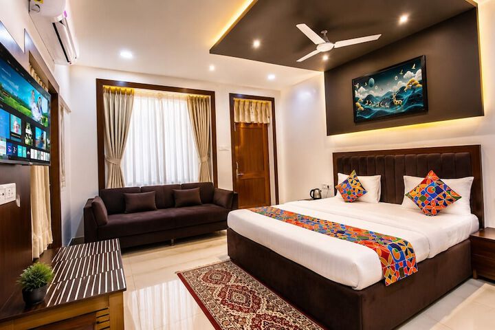 Room 3 of 11