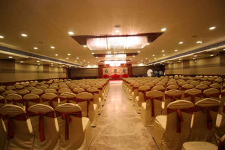 Ballroom/Hall 4 of 45