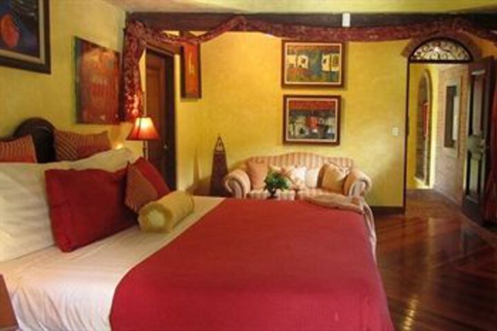 Room 11 of 25