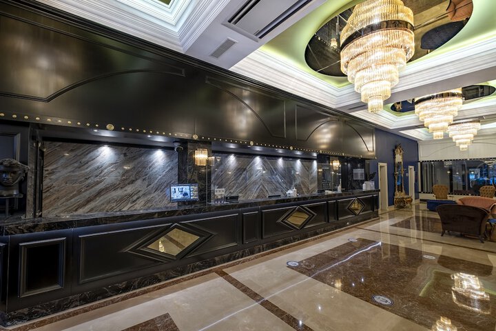 Hotel Interior 4 of 141