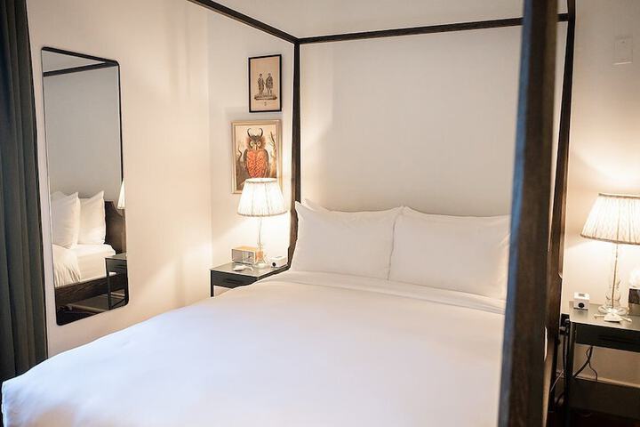 Room 16 of 57