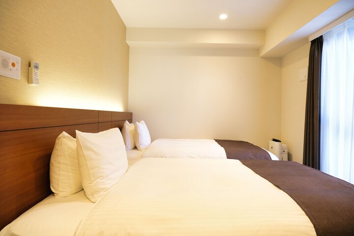 Room 7 of 47